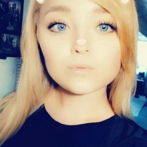 Meet your Posher, Karisa